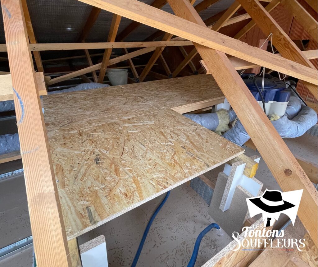 réhausse de plancher technique dans les combles